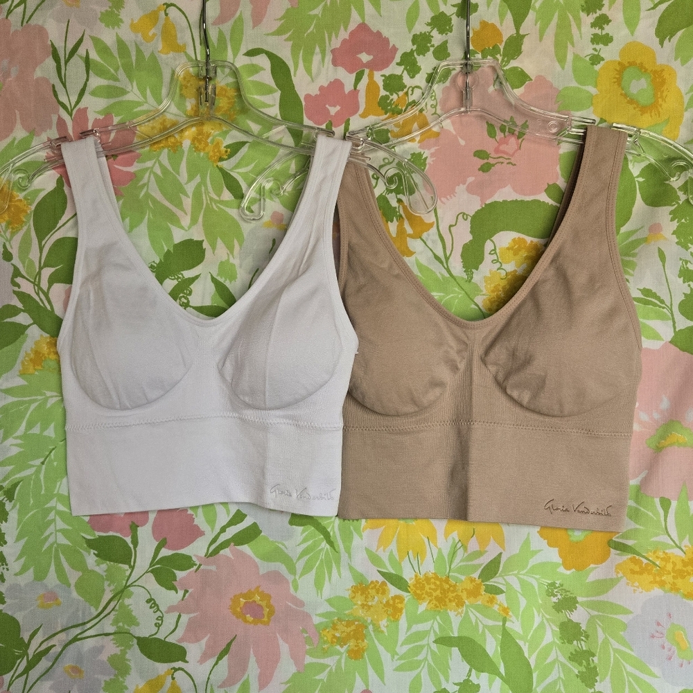 Seamless Everyday Wireless Bra - White & Beige